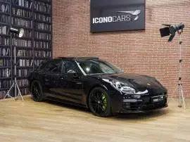 Porsche Panamera Turbo S E-Hybrid Sport Turismo, 104.900 €