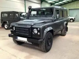 Land-Rover Defender Defender 110 SW E, 42.000 €