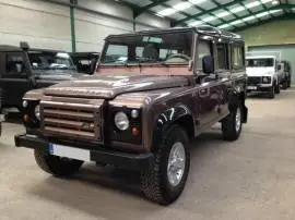 Land-Rover Defender Defender 110 SW E, 49.950 €