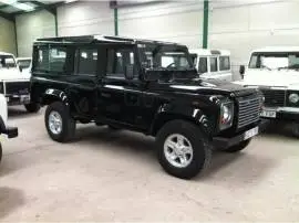 Land-Rover Defender Defender 110 SW E, 39.699 €