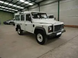 Land-Rover Defender Defender 110 SW E, 39.500 €