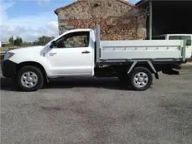 Toyota Hilux Hilux 2.5 D-4D Cabina Sencilla GX, 19.900 €