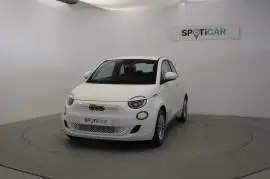 Fiat 500 BEV 24KWH MONOTRIM 95 3P, 24.700 €