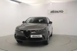 Alfa Romeo Tonale 1.3 MULTI-AIR PHEV AUTO 4WD SPEC, 39.900 €