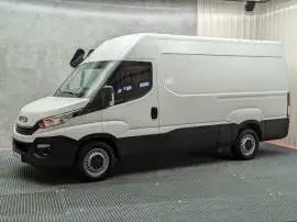 Iveco Daily 35S16 2.3 160CV L3 H2, 18.490 €