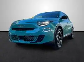 Fiat 600 MHEV La Prima 1.2 74kW (100CV) DDCT, 28.599 €