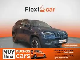 Jeep Compass 4Xe 1.3 PHEV 177kW Trailhawk AT AWD, 25.990 €