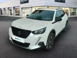 Peugeot 2008   Puretech 100 S&S BVM6 Allure Pack, 23.390 €