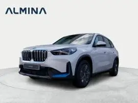 BMW iX1 xDrive30, 45.900 €