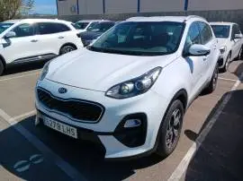 Kia Sportage 1.6 MHEV Business 100kW (136CV) 4x4, 17.990 €