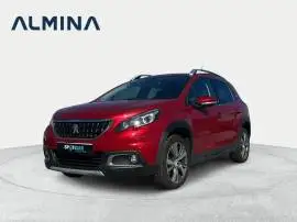 Peugeot 2008 2008 ALLURE PURETECH 110 S&S, 12.990 €