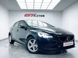 Volvo V40 2.0 D2 Kinetec 120cv, 16.890 €