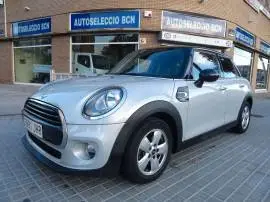 MINI MINI Cooper D, 14.900 €