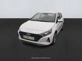 Hyundai i20 1.0 TGDI 74kW (100CV) 48V Essence, 13.300 €