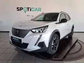 Peugeot 2008  Eléctrico  (100kW) Allure Pack, 24.900 €