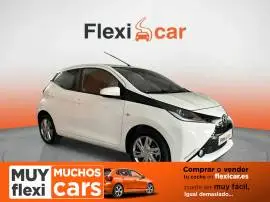 Toyota Aygo 1.0 70 x-cite, 10.490 €