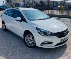 Opel Astra 1.6CDTI 81KW 110CV BUSINESS ST, 9.900 €