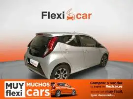 Toyota Aygo 1.0 70 x-cite, 10.190 €